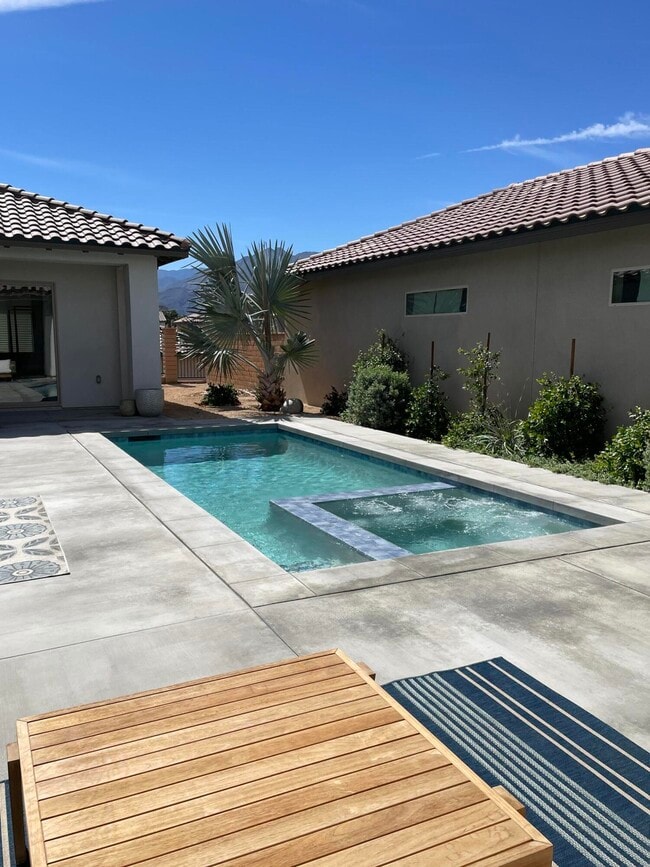 Building Photo - 80325 Champions Wy