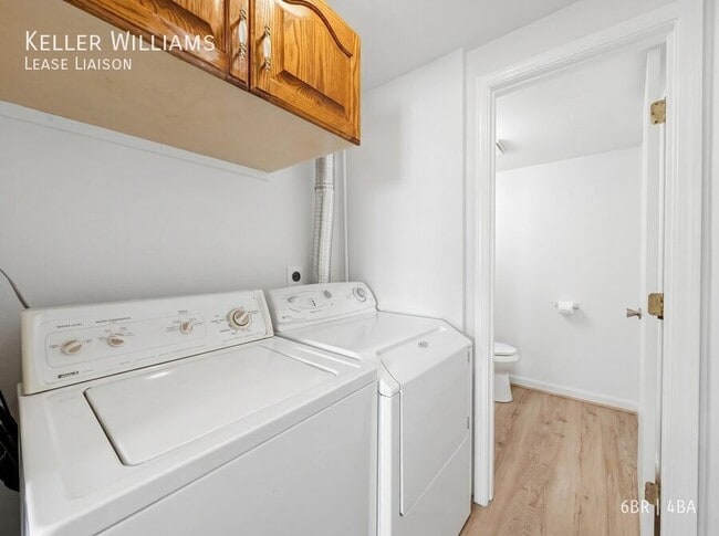 Building Photo - 6990 Snowbird Dr