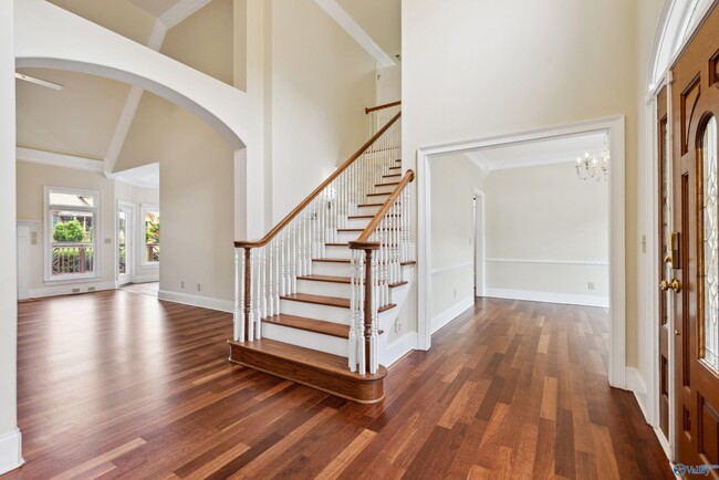 Building Photo - 121 Tidewater Dr