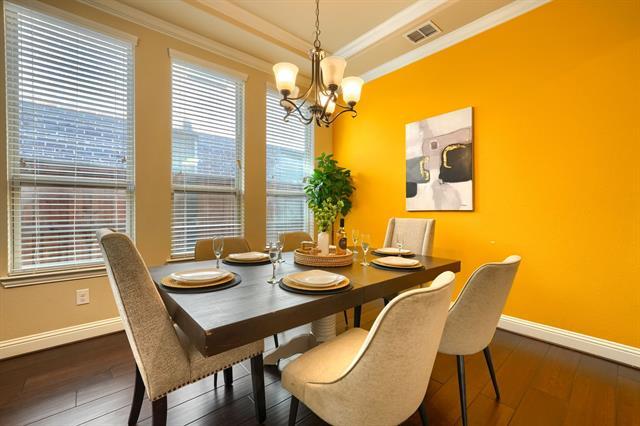 Building Photo - 7119 Isle Royale Ln