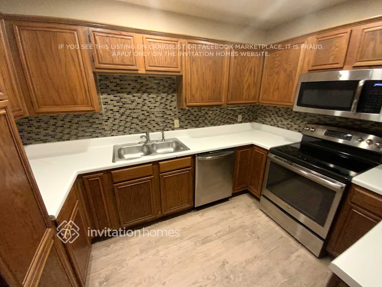 Building Photo - 819 Havenbrook Dr