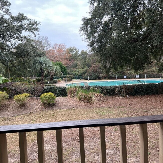 Building Photo - WELCOME TO COTTON HOPE HHI