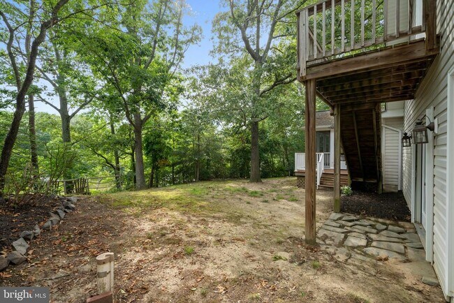 Building Photo - 44604 Smiths Nursery Rd
