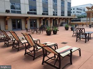 Deck - 777 7th St NW