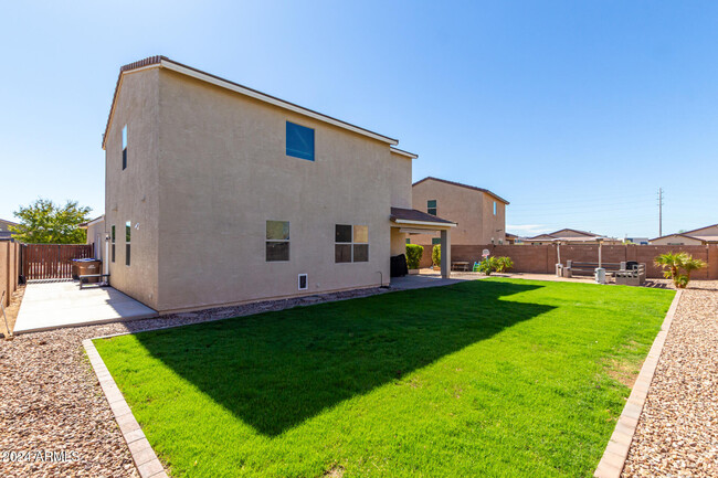 Building Photo - 1270 Carlsbad Dr