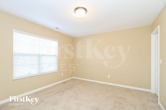 Building Photo - 2741 Timber Cove Ln