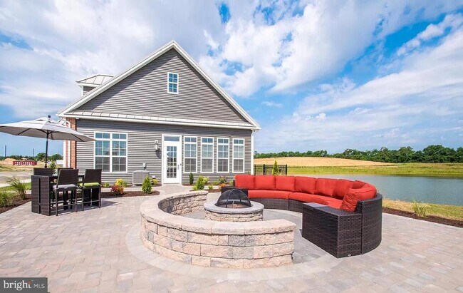 Building Photo - 24160 Port Ln