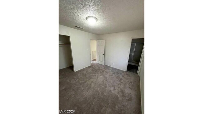 Building Photo - 3955 Ventura Way
