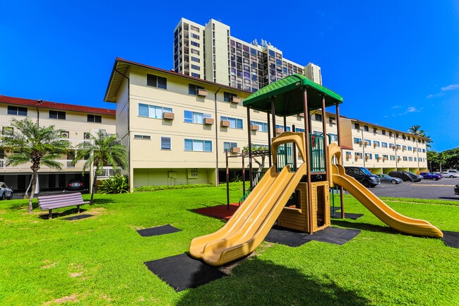 Building Photo - 350 Aoloa St