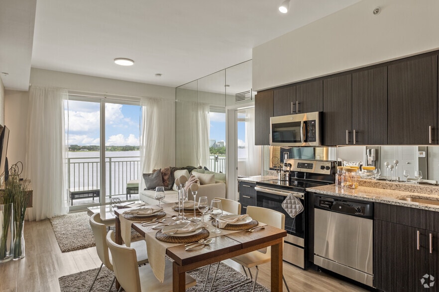 2BR, 2BA - 900SF - - Resia Mangonia Lake