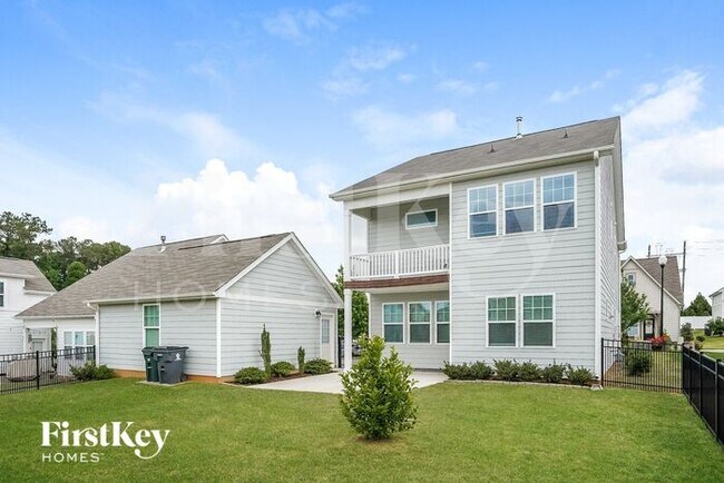 Building Photo - 175 Heathwood Dr