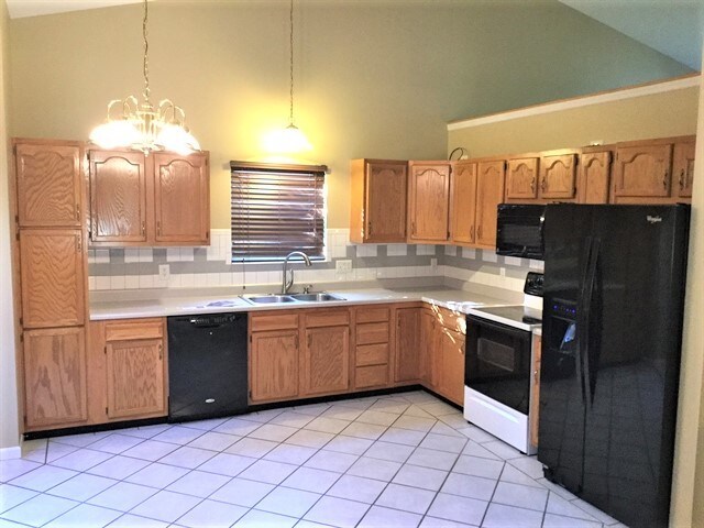 Building Photo - 3614 Winterwood Dr