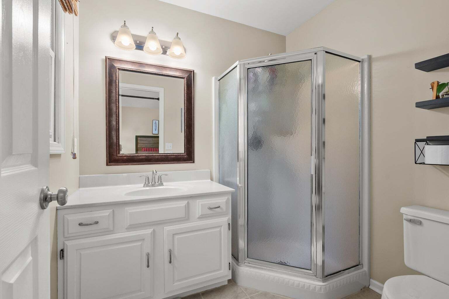 Building Photo - 7817 Chippewa St