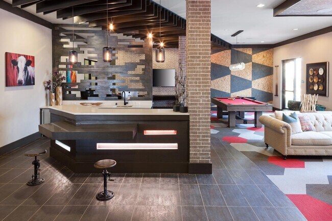 Building Photo - Hello Movie House, Hello 1 Bed Apartment