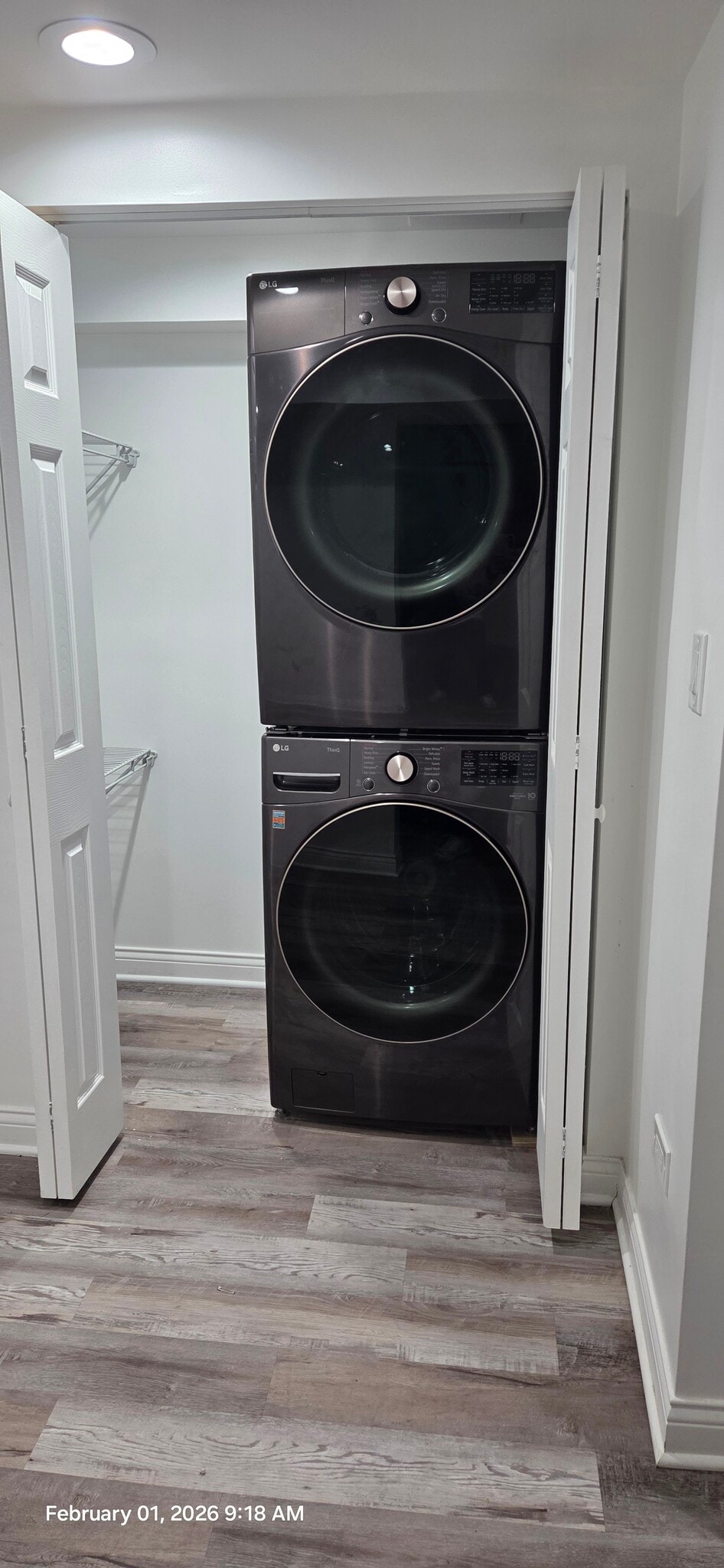 Building Photo - 3110 N Western Ave