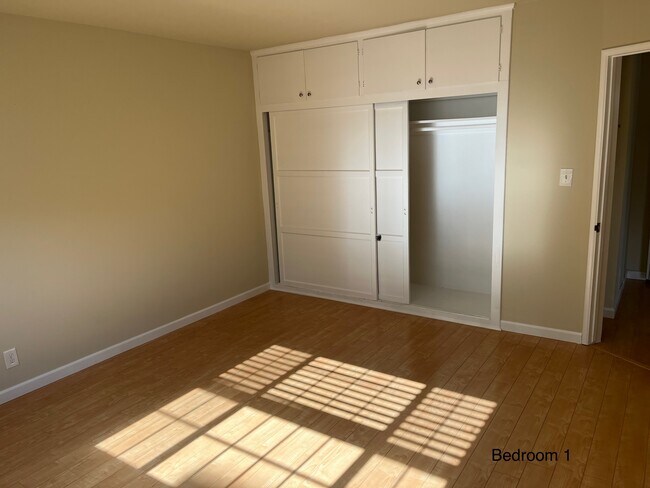 Building Photo - 1807 Bara Rd