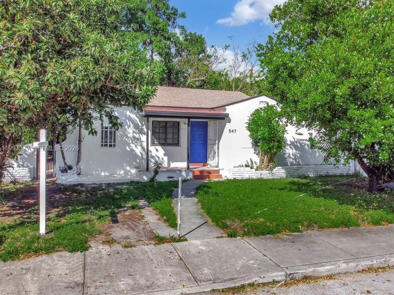 Building Photo - 547 NW 49th St