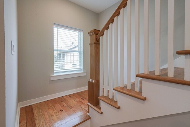 Building Photo - East Nashville Townhome