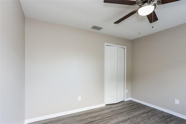 Building Photo - 11839 Brenford Crest Dr