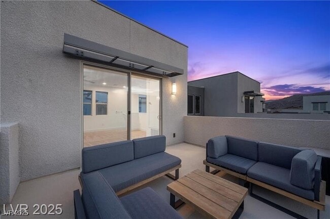 Building Photo - 11325 Gravitation Dr
