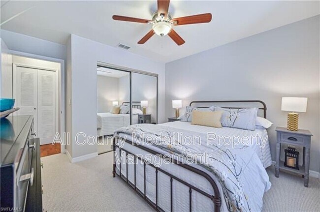 Building Photo - 8366 Charter Club Cir