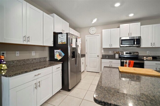 Building Photo - 5430 Blue Azure Dr