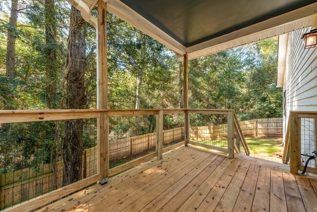 Building Photo - 68 Richard Dr