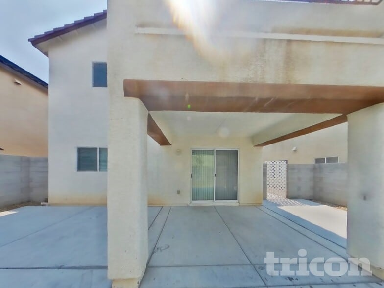 Building Photo - 9478 W Martin Ave