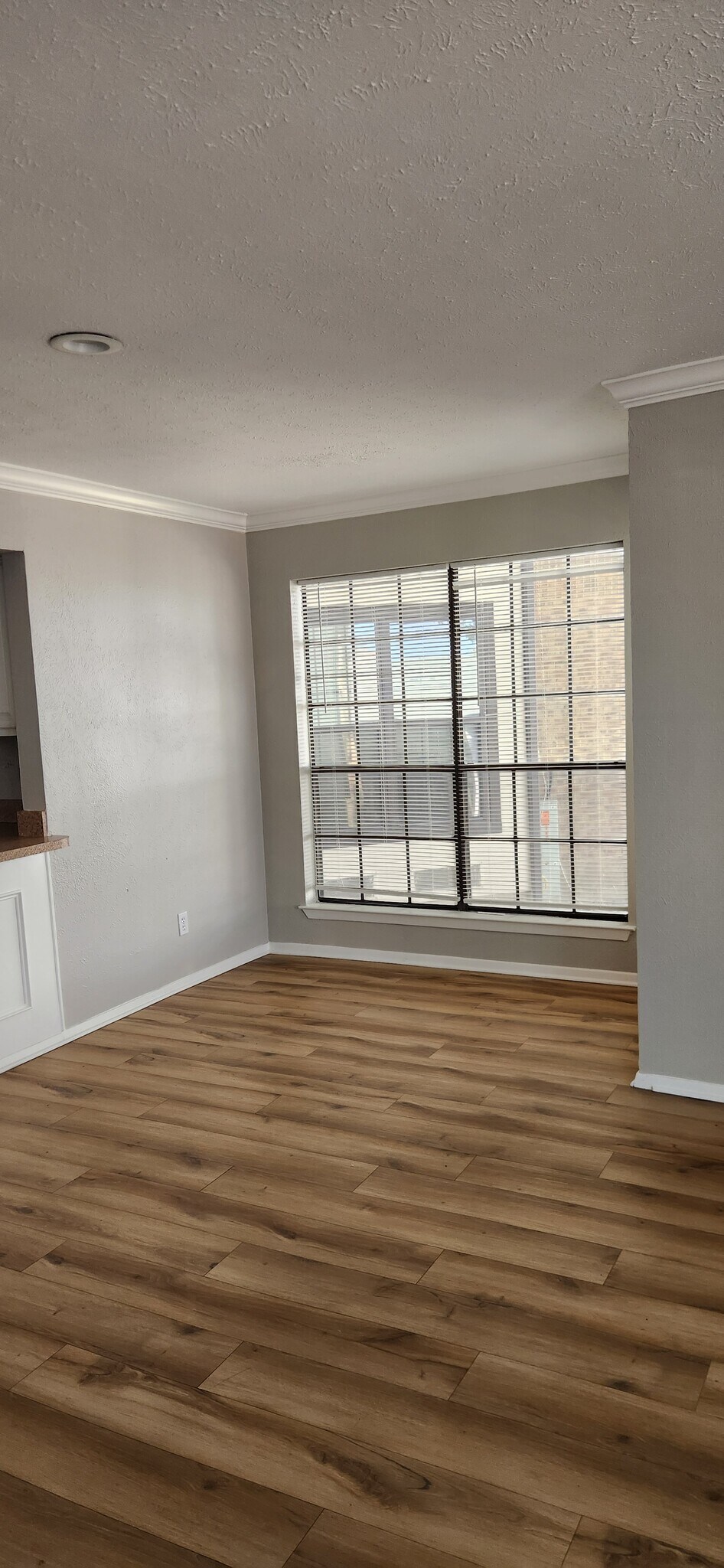 Building Photo - 103 Henry M Chandler Dr