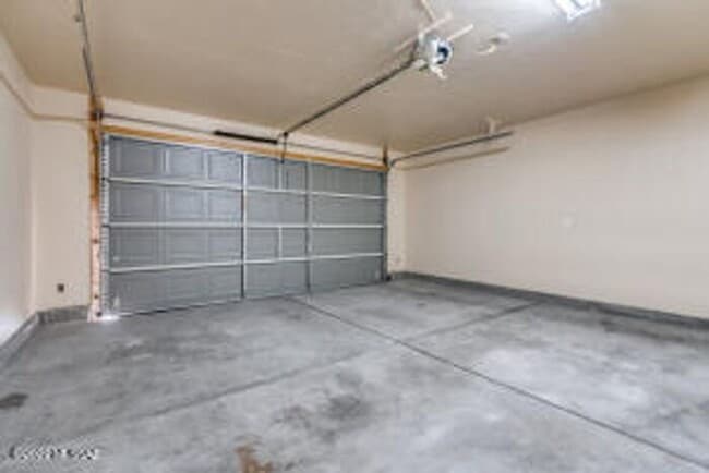 Building Photo - Bright, Spacious Living in Julian Ranch
