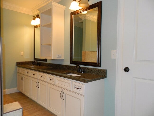 Building Photo - 1188 Waxwing Dr