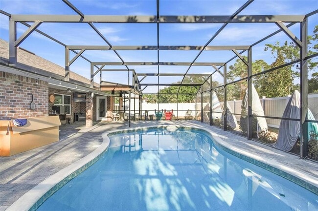 Building Photo - 4 Seaton Valley Path