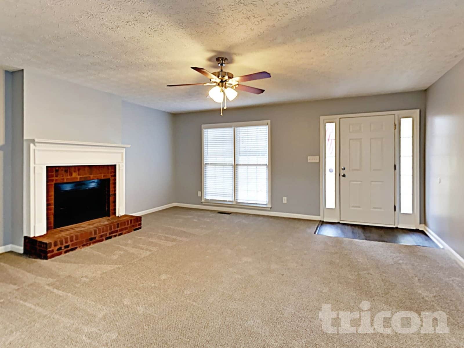 Building Photo - 262 Maplelake Dr