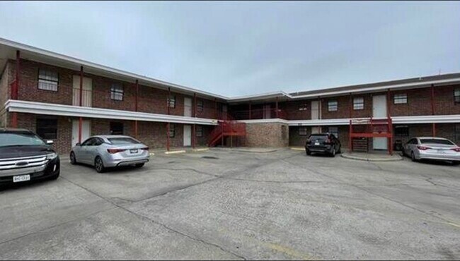 Building Photo - 3801 Salinas Ave