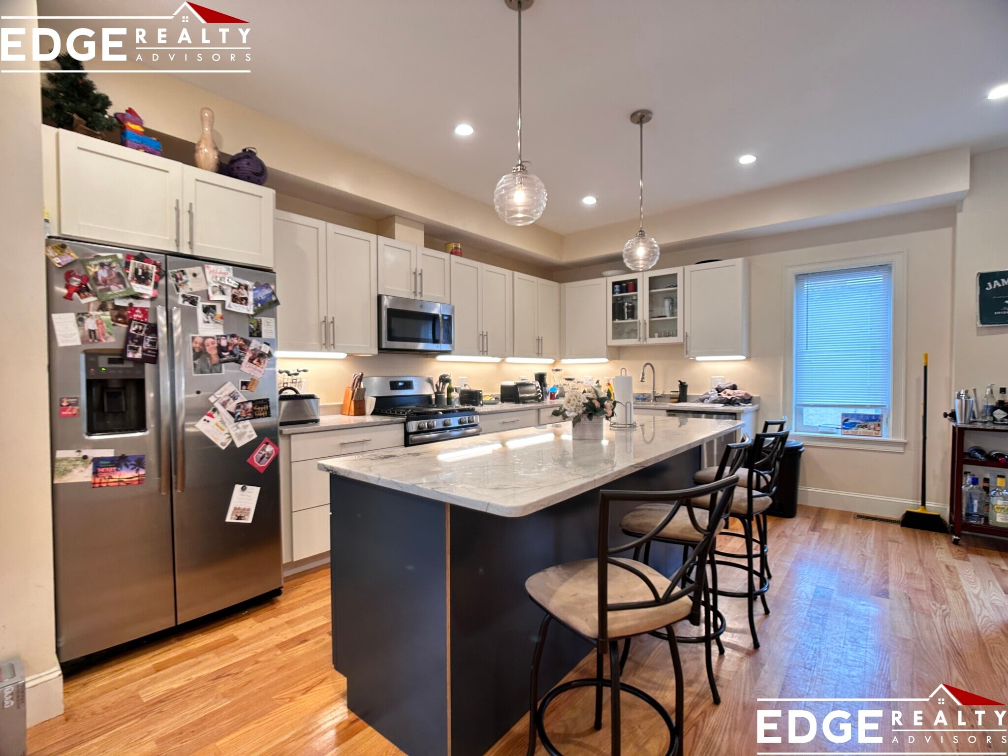 Building Photo - 3 Cufflin St