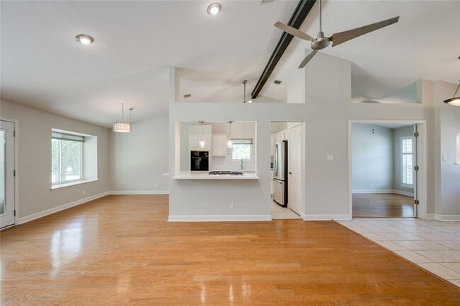 Building Photo - 6506 Harrogate Dr