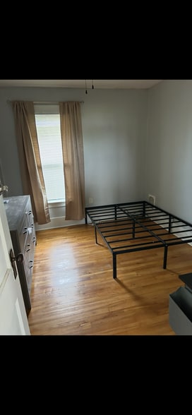 Building Photo - 1617 York St