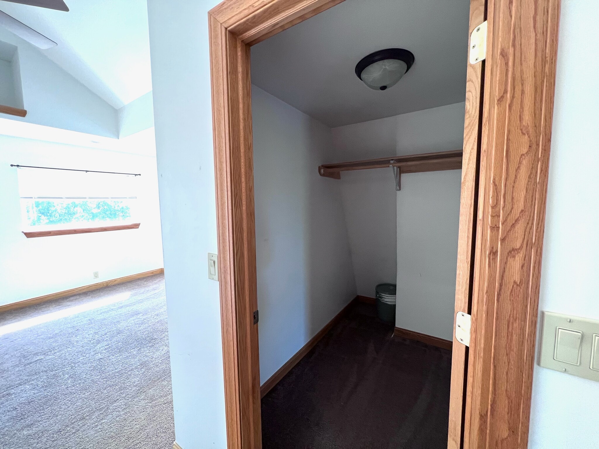 Ample storage - 1400 College Ave