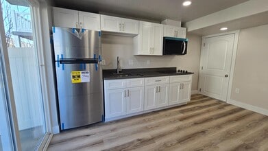 Building Photo - 14529 S Quiet Shade Dr