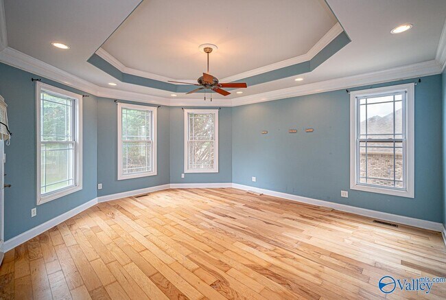 Building Photo - 26105 Apple Orchard Ln