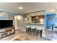 Building Photo - 1116 E Palmer Ave