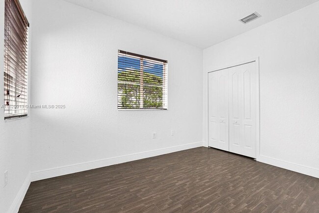 Building Photo - 8882 W Flagler St