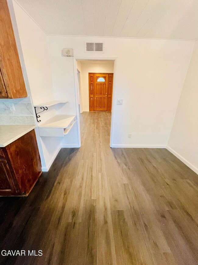 Building Photo - 17208 Braxton St