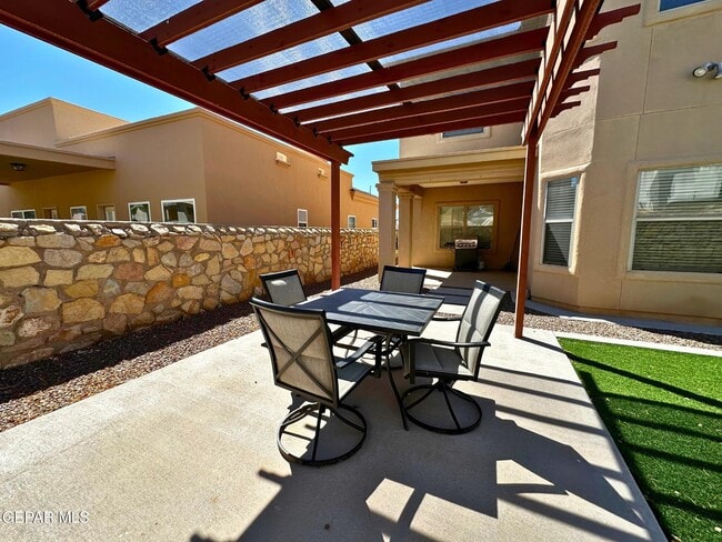 Building Photo - 5373 Guillermo Frias Ln