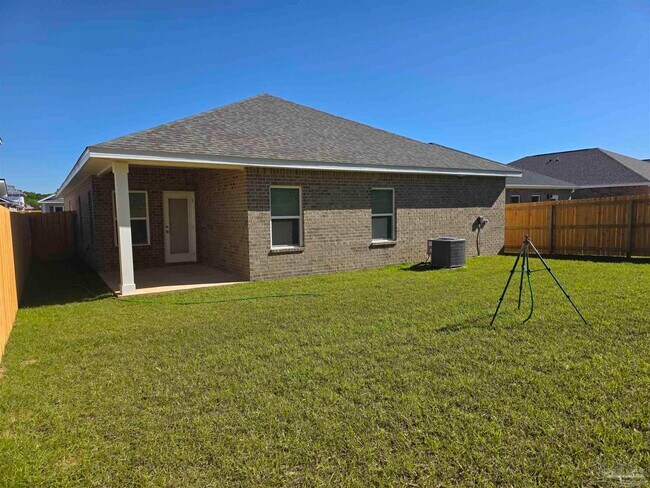 Building Photo - 8057 Fir Tree Dr