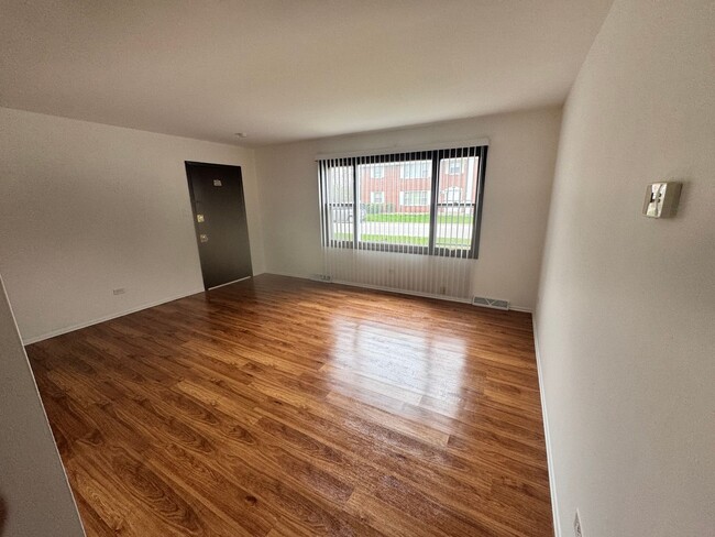 Building Photo - Charming 1-Bedroom Apartment in Richton Pa...