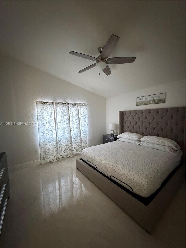 Building Photo - 21102 SW 92nd Ct