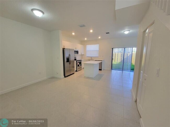 Building Photo - 28637 SW 132nd Ct