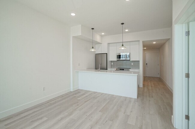 Building Photo - 2654 Coral St