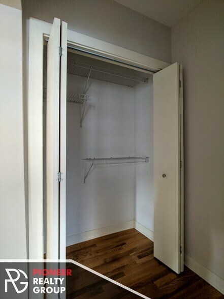 Building Photo - 2424 N Kedzie Blvd